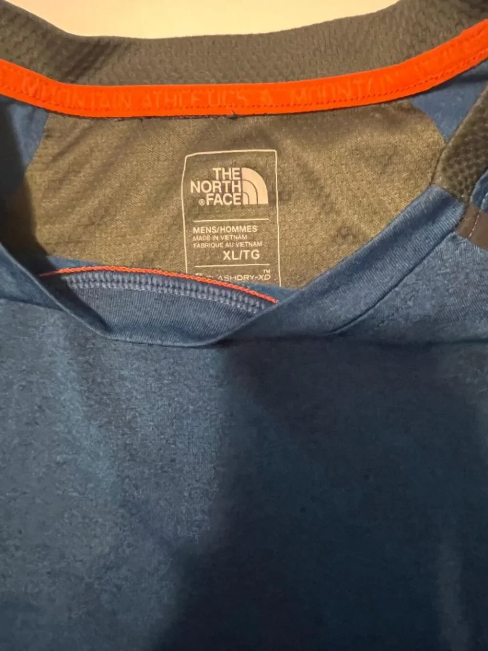 The North Face Men's Short-Sleeve Athletic Performance T-Shirt – Navy Blue XL